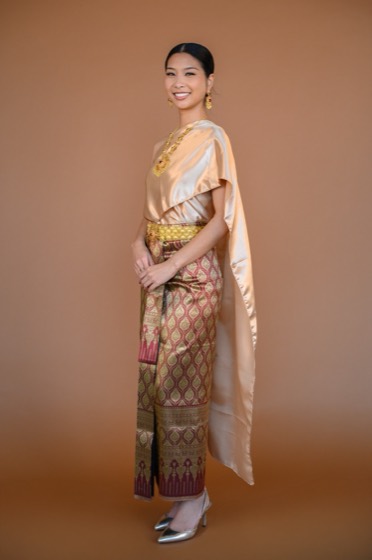 Portrait of Meena Saechao in Chut Thai Chakri